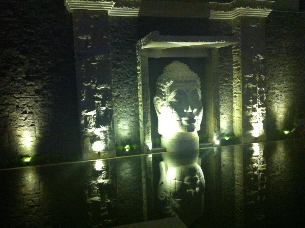 Puri Ratu Jimbaran Villa エクステリア 写真